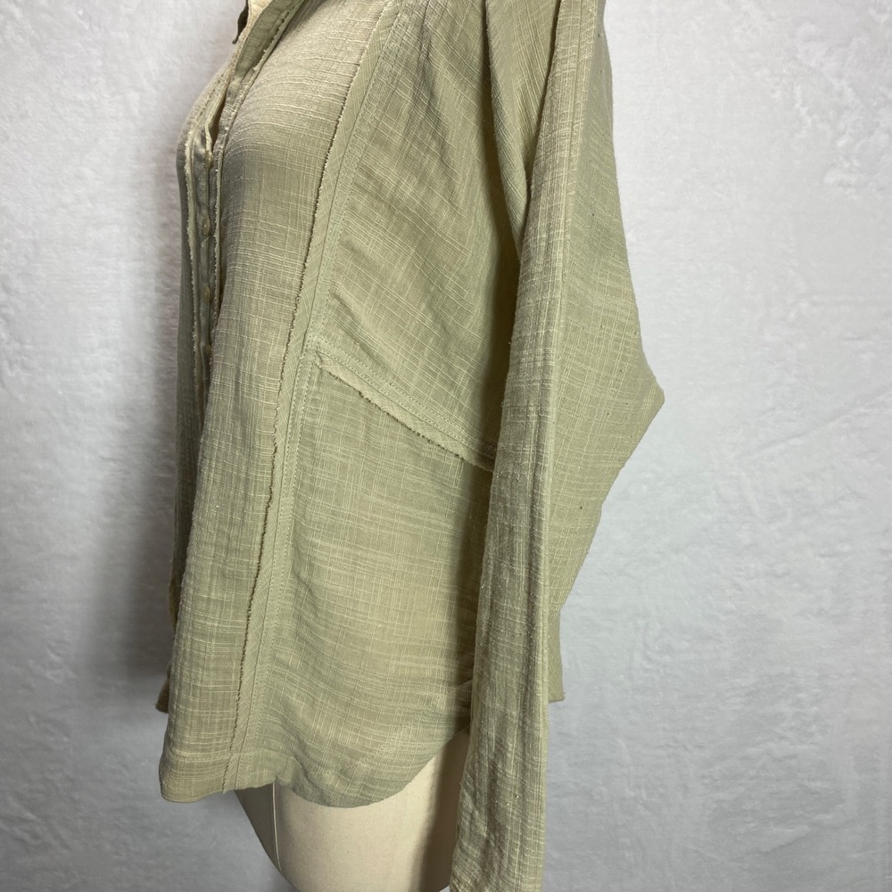 Heyson L Women's‎ Beige Long Sleeve Button Up Top Shirt Distressed Neutral Color - Picture 6 of 11